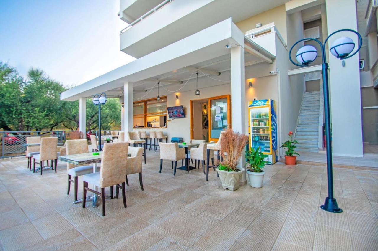 Hotel Emilia Закинтос Екстериор снимка
