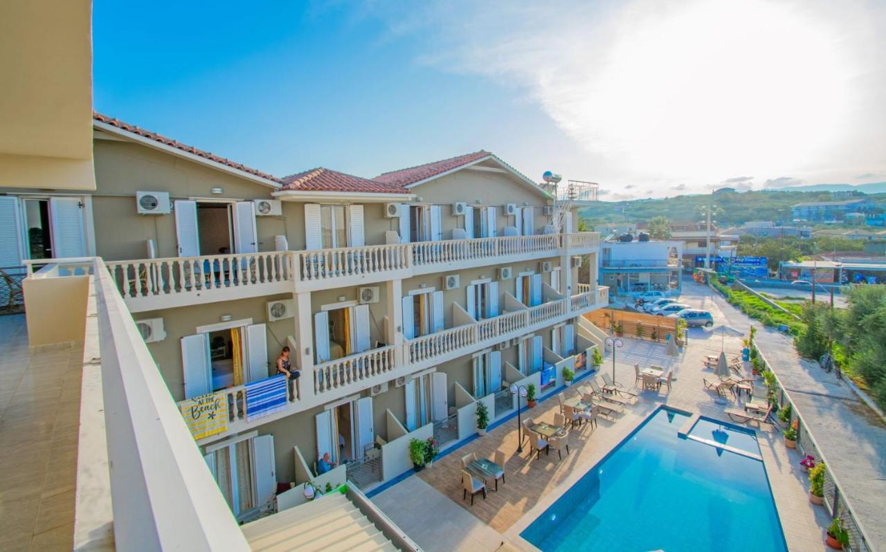 Hotel Emilia Закинтос Екстериор снимка