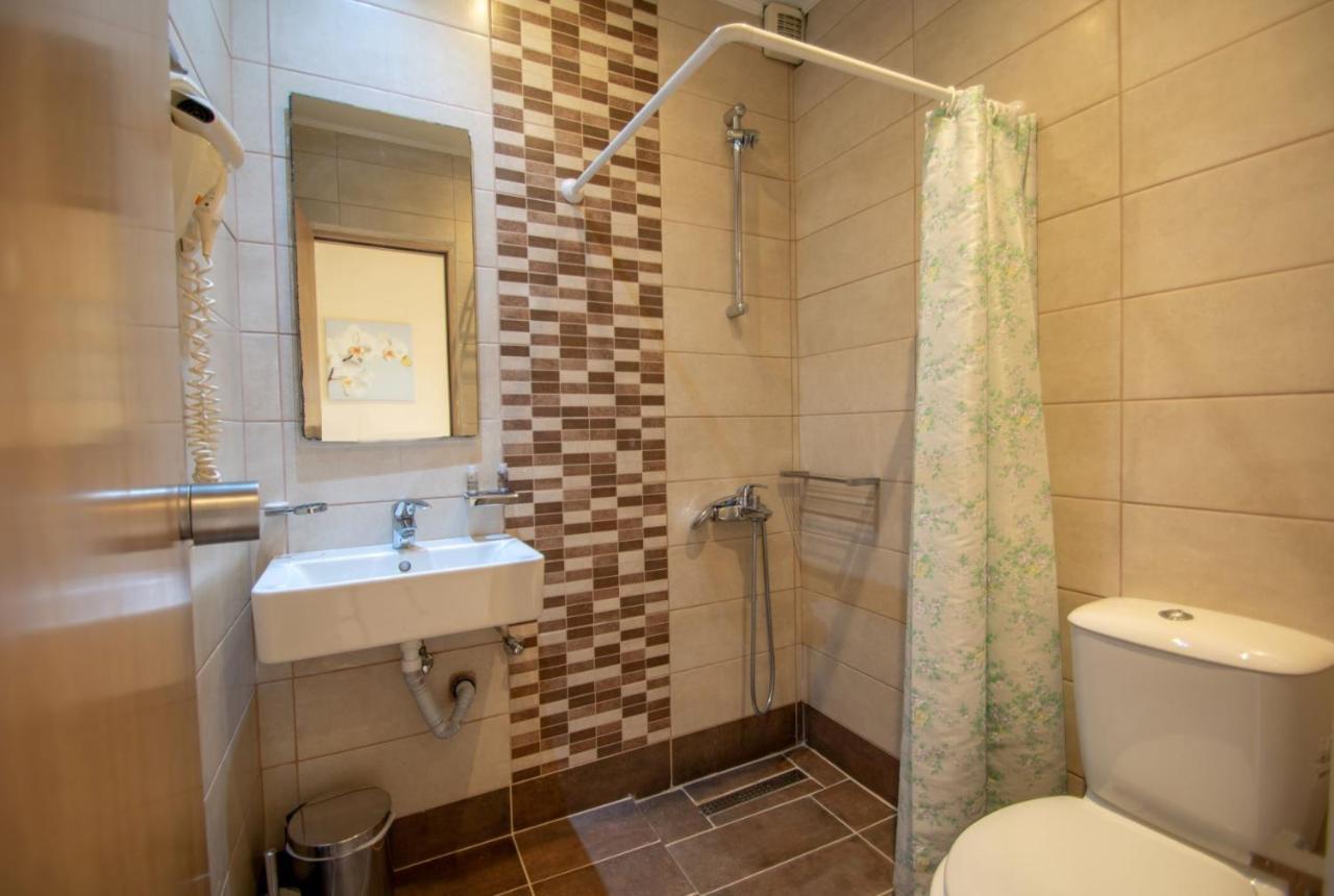 Hotel Emilia Закинтос Екстериор снимка